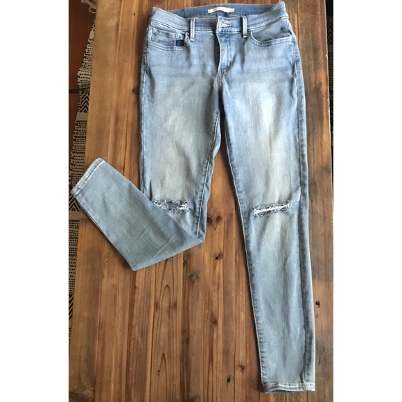 Levi's 710 Super Skinny Light Wash Ripped Jeans - Picture 6 of 7